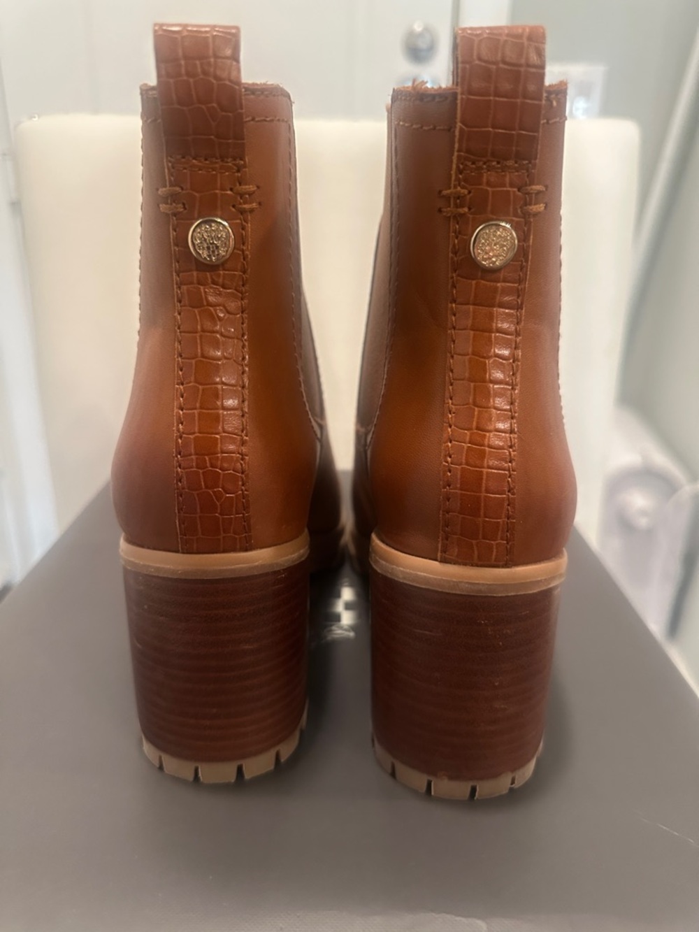 Vince Camuto Denniel Boots
Brand New - Picture 4 of 6